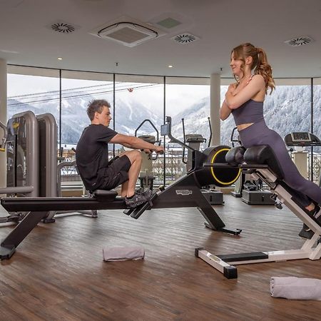 Strass - Sport & Spa Hotel Mayrhofen Eksteriør bilde