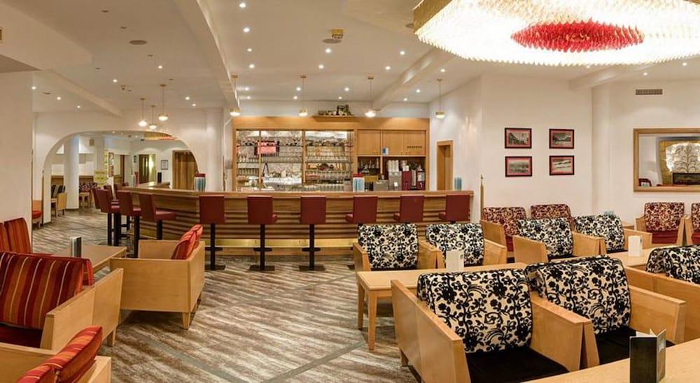 Strass - Sport & Spa Hotel Mayrhofen Eksteriør bilde