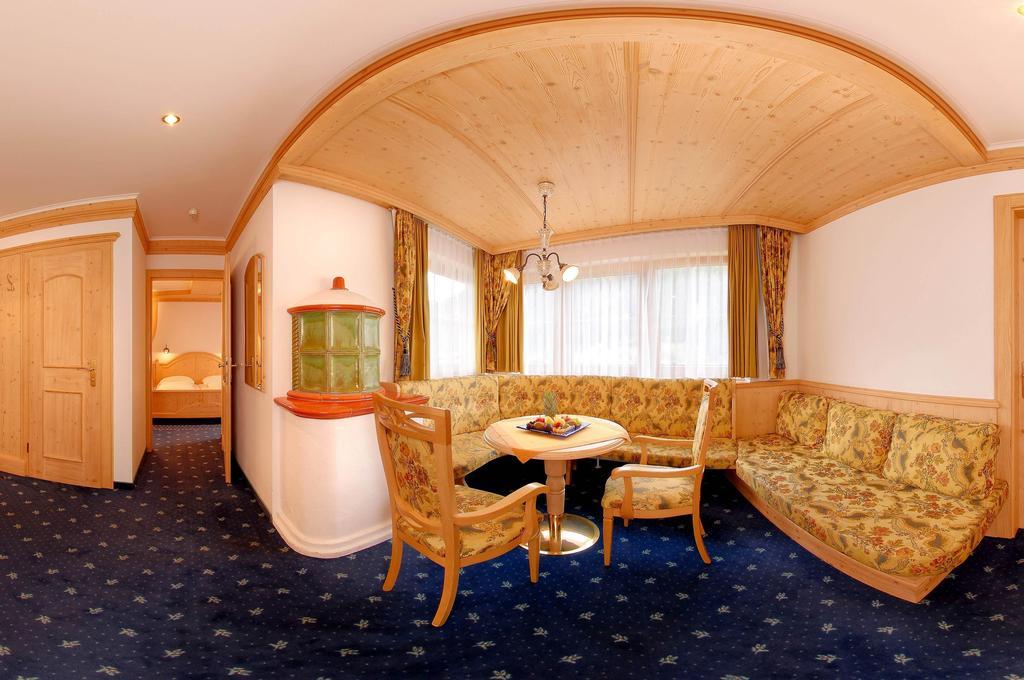 Strass - Sport & Spa Hotel Mayrhofen Eksteriør bilde