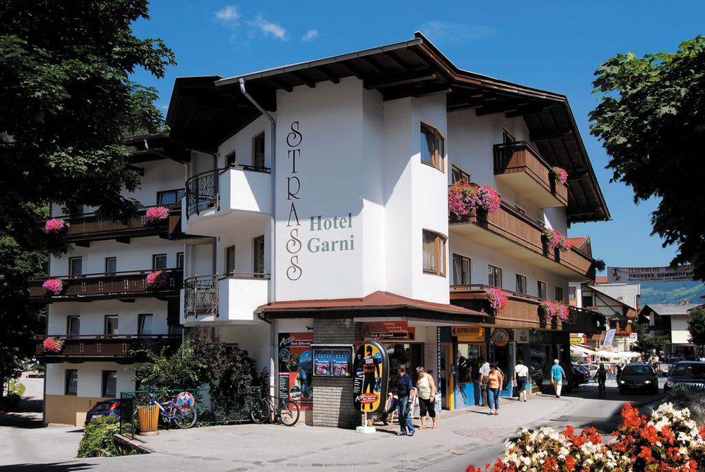 Strass - Sport & Spa Hotel Mayrhofen Eksteriør bilde